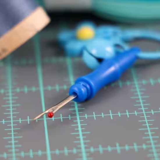 Mini Seam Ripper Keychain Floral from Gypsy Quilter