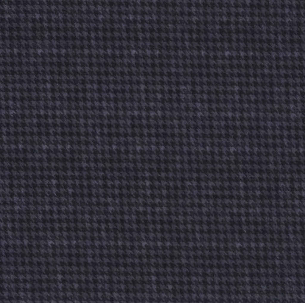 Houndstooth Basics Black from Henry Glass