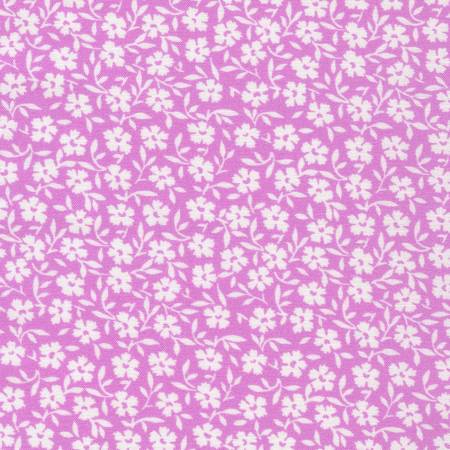 Flowerhouse: At The Cottage Small Blooms Pansy By Debbie Beaves For Robert Kaufman Fabrics