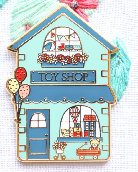 Toy Shop Magnetic Needle Minder From Flamingo Toes