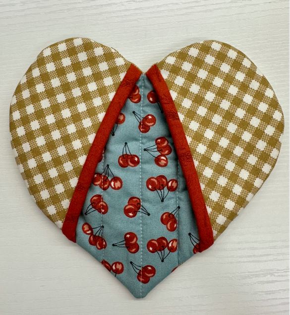 Cherry Pie Potholder Kit