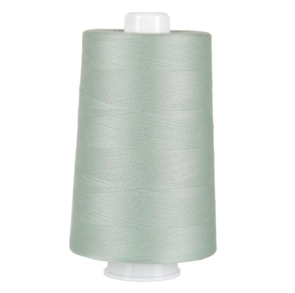 Omni Polyester Thread 40wt 6000yd Fountain Mist