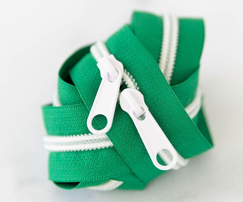 30" Zipper in Kelly from Stitch Supply Co
