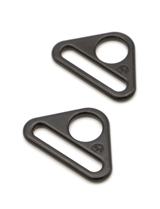 Triangle Ring Flat 1in Black Metal Set of Two