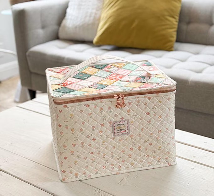 Ultimate Sewing Case Pattern by Minki Kim