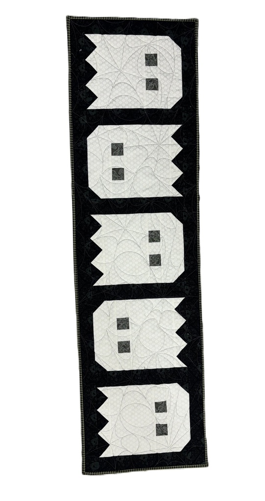 Ghosties Table Runner Kit