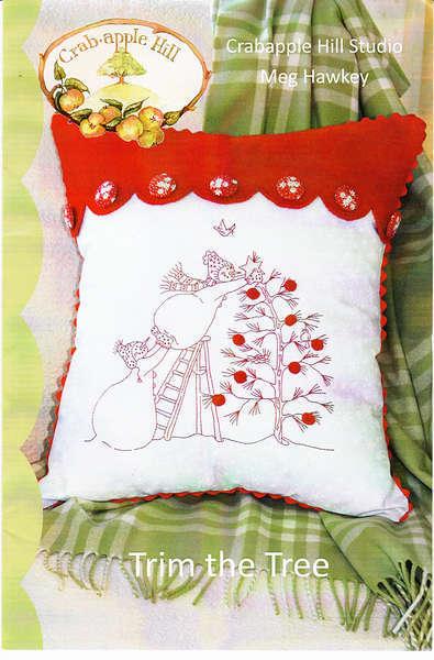 Trim The Tree Pillow Pattern