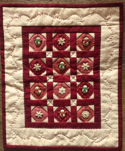 Snow Buttons Mini Quilt Kit