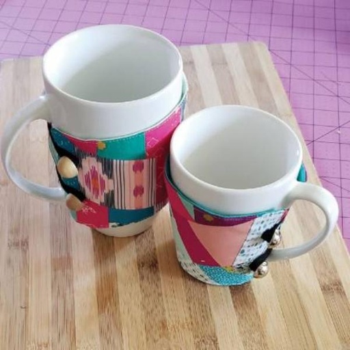 [CLP-CRM005] Scrappy Mug Cozy Pattern By Carolina Moore For Cut Loose Press