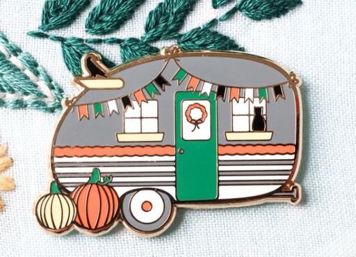 [FLT-HC-NM] Haunted Camper Magnetic Needle Minder from Flamingo Toes