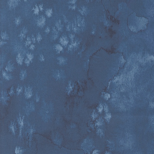[MOD-8433-124] Sunshine and Blue Skies Flow Lake from Moda
