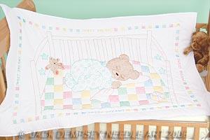 [JD-4060-452] Crib Quilt Top: Snuggly Teddy from Jack Dempsey Needle Art