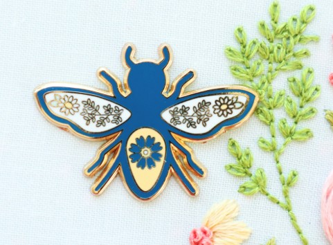 [FLT-SWB-NM] Sweet Bee Magnetic Needle Minder from Flamingo Toes