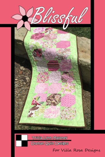 [VRD-OQ-032] Blissful Table Runner Pattern by Tricia Lynn Maloney for Villa Rosa Designs