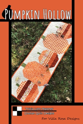 [VRD-OQ-068] Pumpkin Hollow Table Runner Pattern by Tricia Lynn Maloney for Villa Rosa Designs
