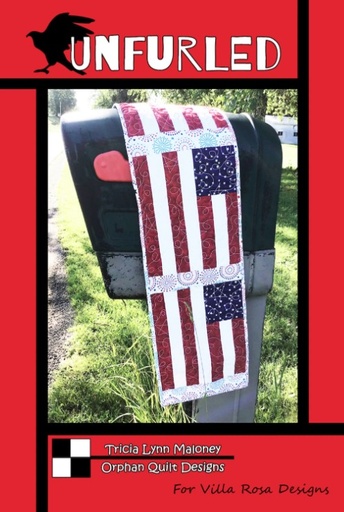 [VRD-OQ-047] Unfurled Table Runner Pattern by Tricia Lynn Maloney for Villa Rosa Designs