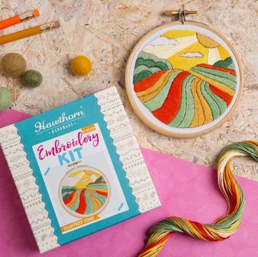 [HH-HarvestT] Harvest Time Mini Embroidery Kit by Hawthorn Handmade